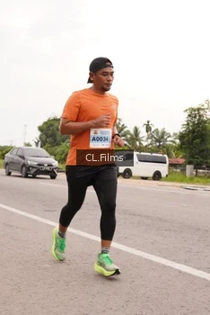 Runner Photo 2052713