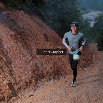 Runner Photo 2052727