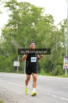 Runner Photo 2052762