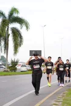 Runner Photo 2052789