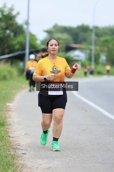 Runner Photo 2052790