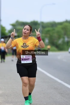Runner Photo 2052804