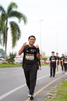 Runner Photo 2052889