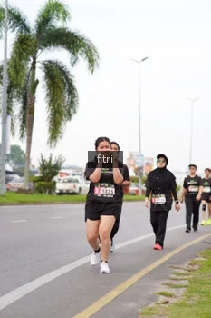 Runner Photo 2052941