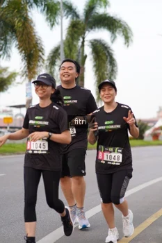 Runner Photo 2052955