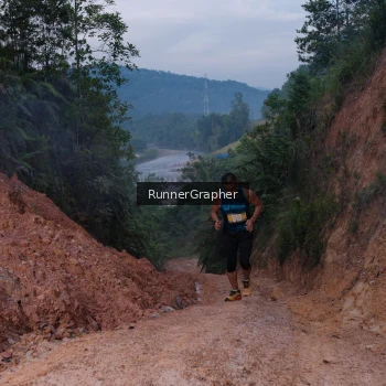 Runner Photo 2052966