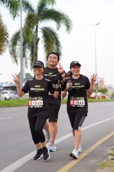 Runner Photo 2052972