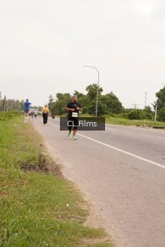 Runner Photo 2052978