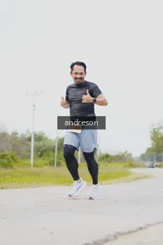 Runner Photo 2053049