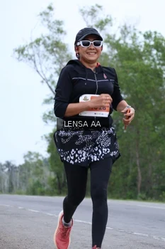 Runner Photo 2053057