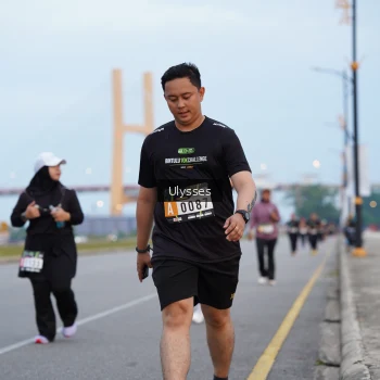Runner Photo 2053082