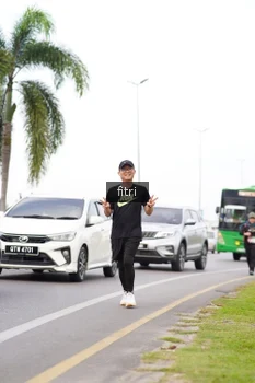 Runner Photo 2053084