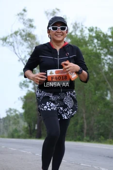 Runner Photo 2053107