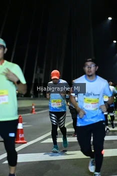 Runner Photo 2053132