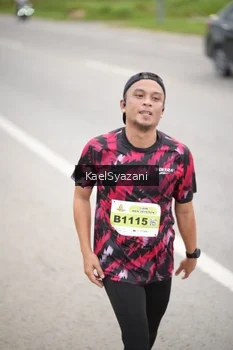Runner Photo 2053142