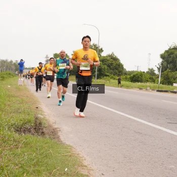 Runner Photo 2053155