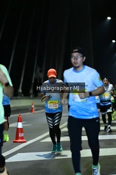 Runner Photo 2053213