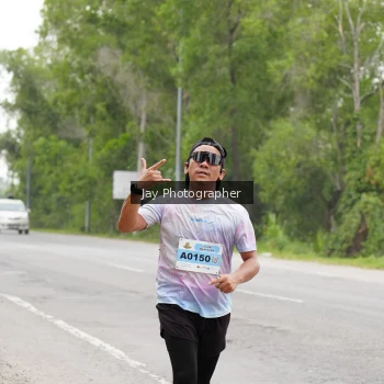 Runner Photo 2053215