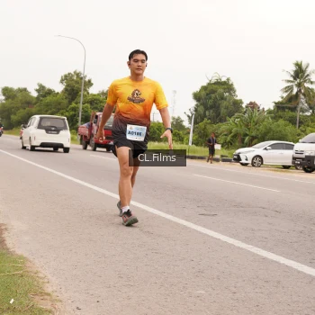 Runner Photo 2053224