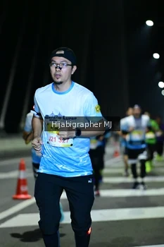 Runner Photo 2053264