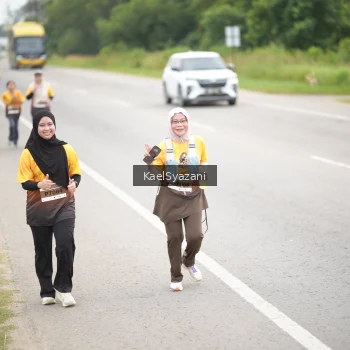 Runner Photo 2053334