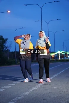 Runner Photo 2053356