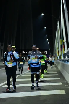 Runner Photo 2053396