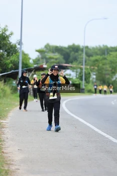 Runner Photo 2053433