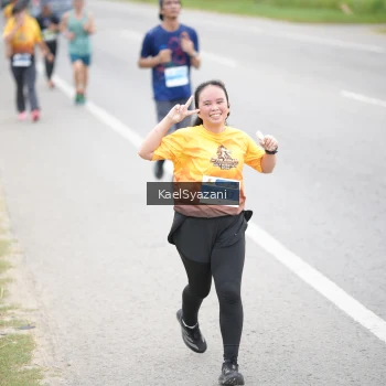 Runner Photo 2053504
