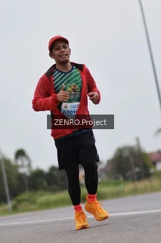 Runner Photo 2053510
