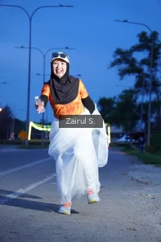 Runner Photo 2053543
