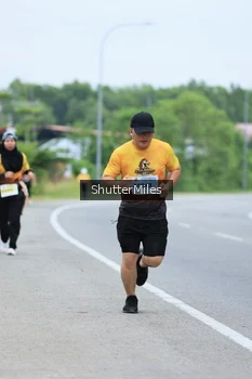 Runner Photo 2053592