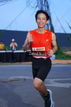 Runner Photo 2053720