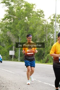 Runner Photo 2053778