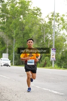 Runner Photo 2053853