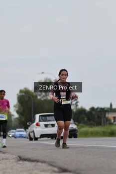 Runner Photo 2053877