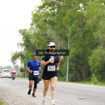 Runner Photo 2054046