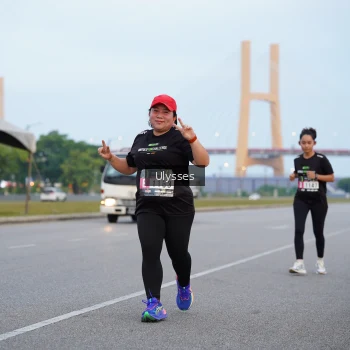 Runner Photo 2054051
