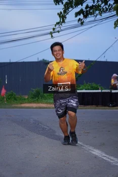 Runner Photo 2054053