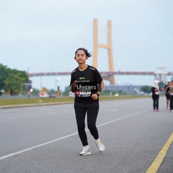 Runner Photo 2054095