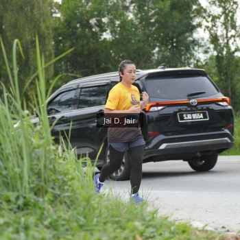 Runner Photo 2054140