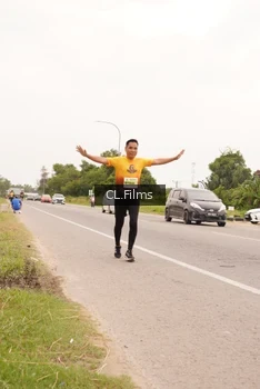 Runner Photo 2054144