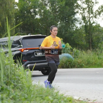 Runner Photo 2054191