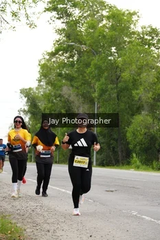Runner Photo 2054240