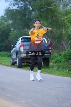 Runner Photo 2054261