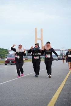 Runner Photo 2054266