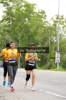 Runner Photo 2054310