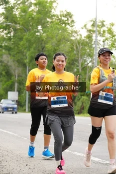 Runner Photo 2054325