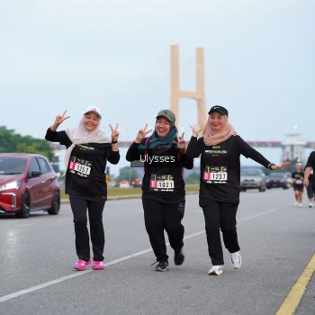Runner Photo 2054348