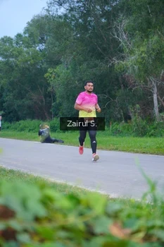 Runner Photo 2054349